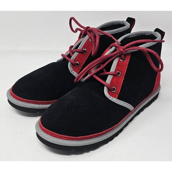 NEW! Ugg Neumel Mashup Black Red Suede Chukka Boots Mens Size 10 - Picture 2 of 13